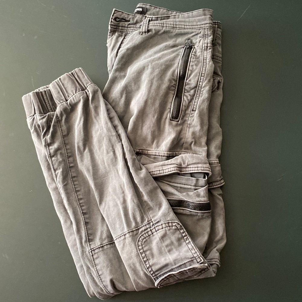 Cotton on gray cargo joggers